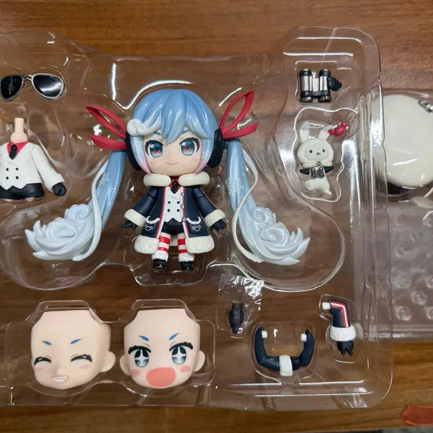 [BUNJANG] Unsealed Yuki Miku 2022 Nendoroid / [개봉] 유키미쿠 2022 넨도로이드 판매합니다