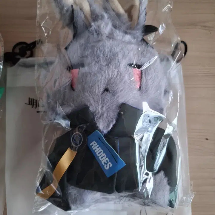 [BUNJANG] Arknights Logos Dekila Rabbit Plush Bundle Set / 명일방주 로고스 데킬라 토끼인형 일괄