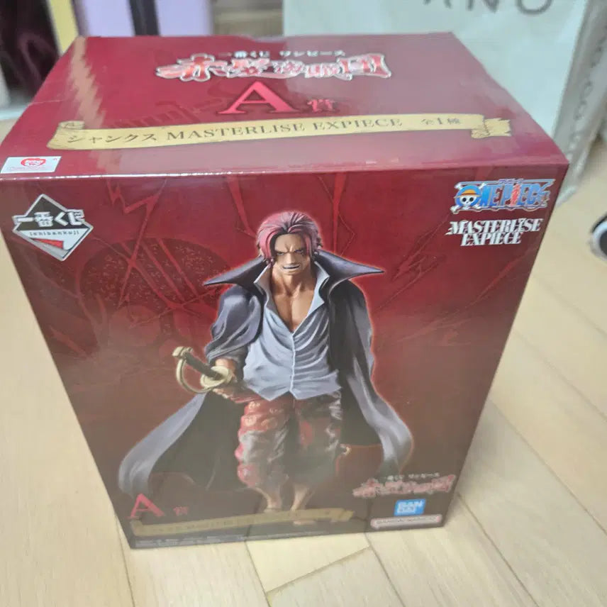 [BUNJANG] One Piece Shanks Figure (A Prize) / (미개봉)원피스 제일복권 샹크스 A상 피규어 판매합니다!