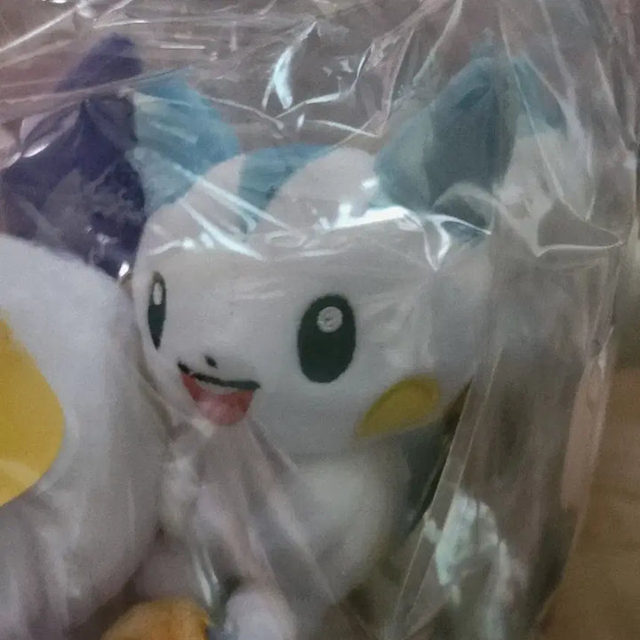 [BUNJANG] Pokemon Fit Pachirisu, Garchomp Bundle Set / 포켓몬 fit 파치리스,한카리아스 일괄판매 합니다