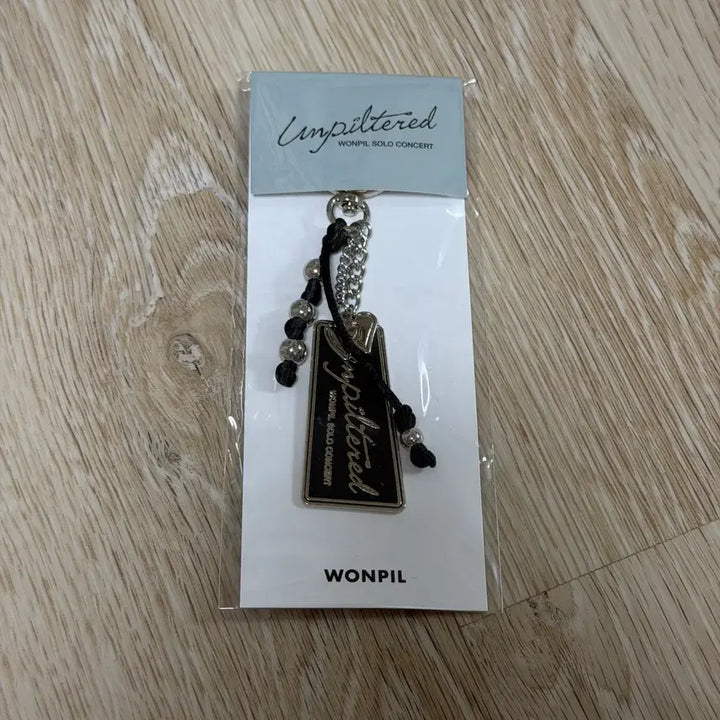 [BUNJANG] DAY6 Wonpil Unfiltered Keyring / 데이식스 원필 언필터드 키링 미개봉