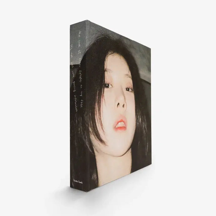 [BUNJANG] Yerin Baek 1-4-3 Photobook / [미개봉] 백예린 포토북 사진집 1-4-3