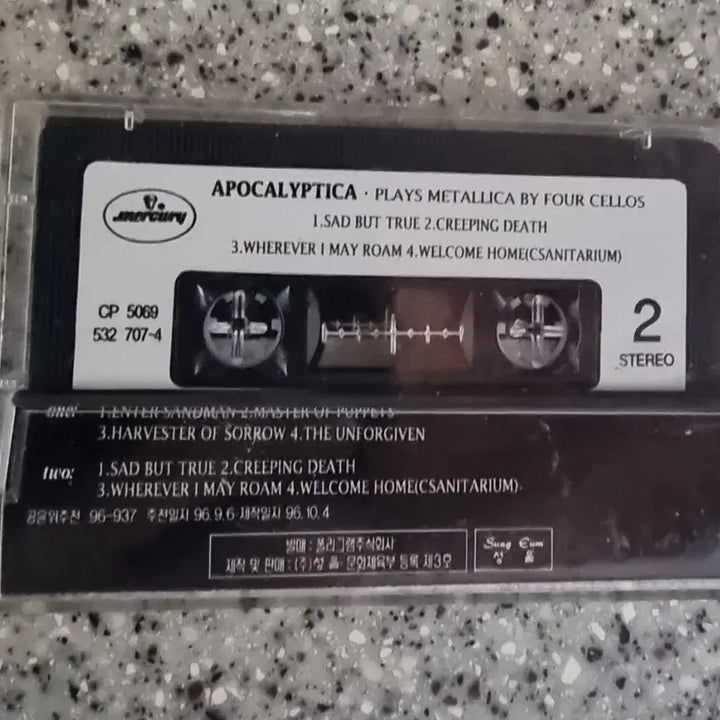 [BUNJANG] Apocalyptica Plays Metallica By Four Cellos Cassette Tape / 아포칼립티카 / 메탈리카 연주곡 [카세트 테이프]