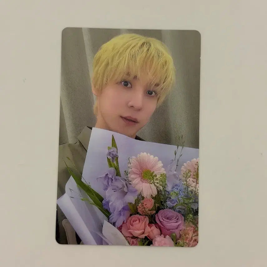 [BUNJANG] ATEEZ Yunho Golden Hour Part 5 Lucky Draw Photocard / 에이티즈 윤호 톡톡세트 미공포 포카 꽃다발