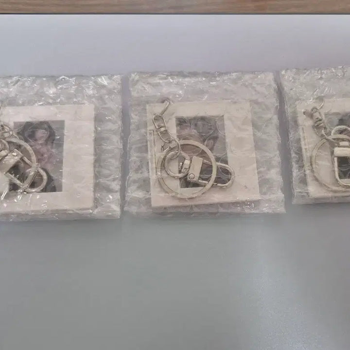 [BUNJANG] BTS V Taehyung Arirang Mount Film Keyring Weverse POB / 아리랑 뷔 키링 태형 V bts 위버스 특전 방탄 마운트 필름