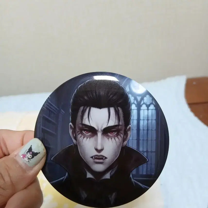 [BUNJANG] Attack on Titan Eren Vampire Can Badge / 진격의 거인 에렌 뱀파이어 캔뱃지(비공굿)
