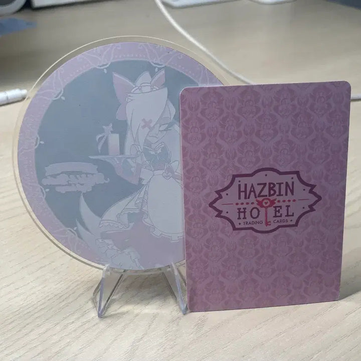 [BUNJANG] Hazbin Hotel Baggy Acrylic Coaster + Charlie Baggy Pink Foil Photocard / 해즈빈호텔 배기 아크릴 코스터 + 찰리 배기 핑크포일 트레카