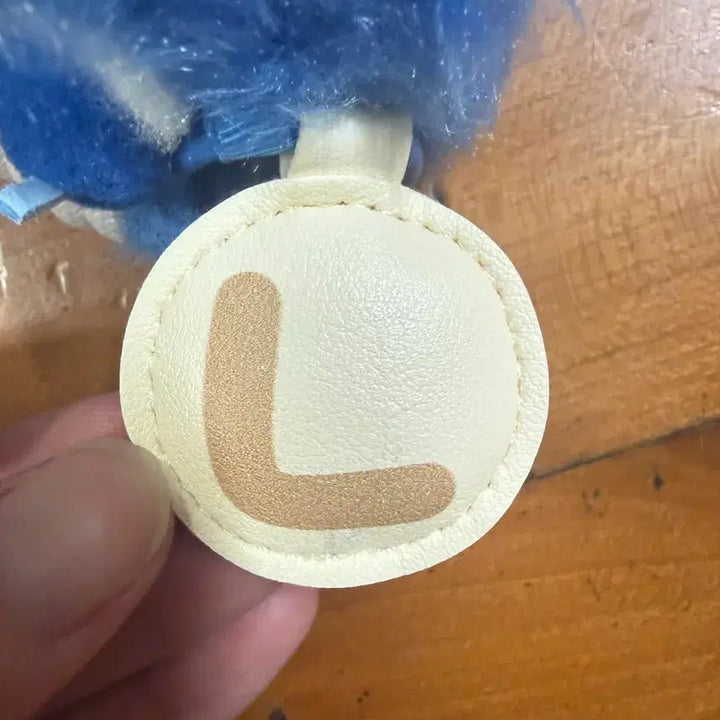 [BUNJANG] Yuki Alphabet Keychain (Jun Chique) / 유키 알파벳 준시크 오로라눈