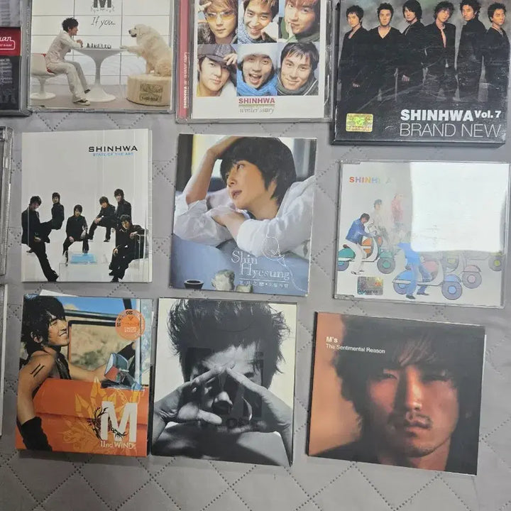 [BUNJANG] Shinhwa Music Album CD Bundle (13 Discs) / 음악 앨범CD 신화 총13장