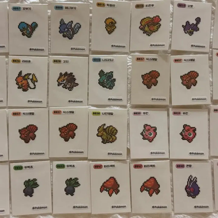 [BUNJANG] Pokemon Pixel Stickers 109 pcs Bundle Set (61 Variants) / 포켓몬 픽셀 띠부씰 61종 (중복 포함 109장) 일괄