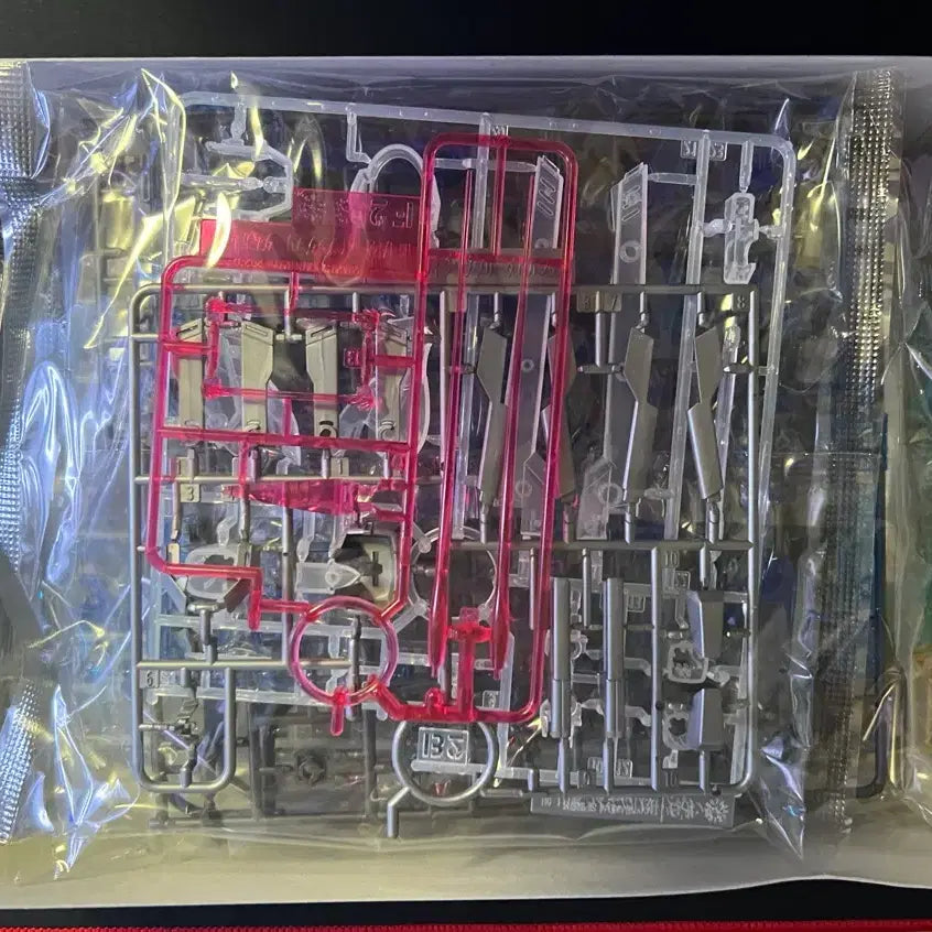 [BUNJANG] HG Rising Freedom Gundam Clear Limited Edition / HG 라이징 프리덤 건담 클리어 극장 한정판