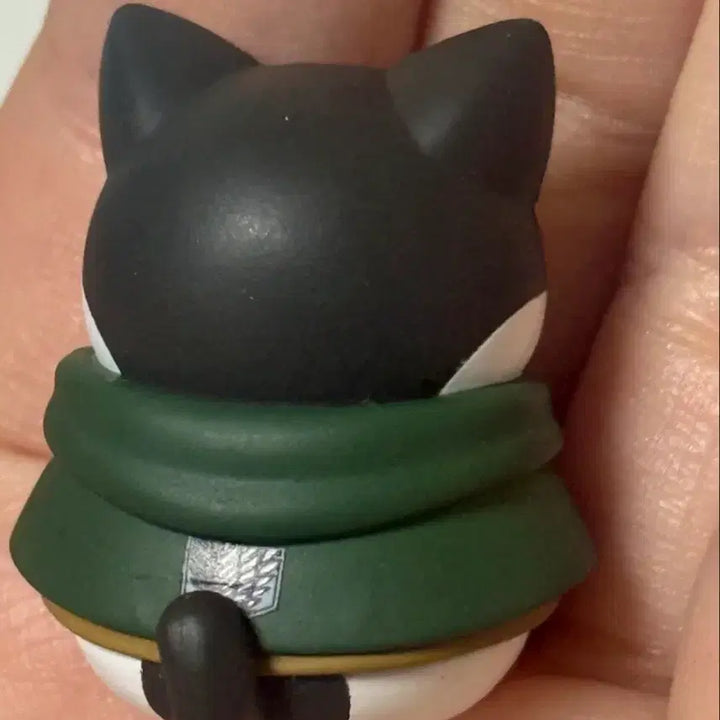 [BUNJANG] Attack on Titan Megacat Levi Mikasa Bundle Set / 진격의 거인 메가캣 리바이 미카사 일괄