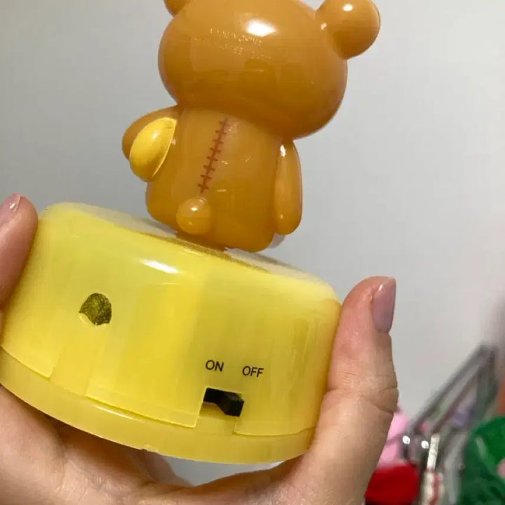 [BUNJANG] Classic Rilakkuma Moving Mood Lamp / 고전 리락쿠마 움직이는 조명 무드등