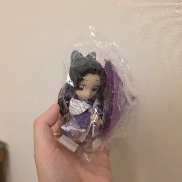 [BUNJANG] Demon Slayer Shinobu Kocho Rainy Day Figure / 귀멸의칼날 장마 피규어 쿄쵸우 시노부