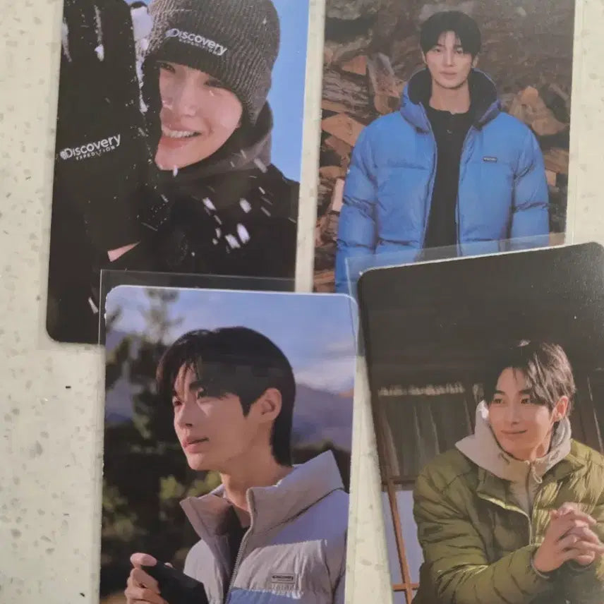 [BUNJANG] Byeon Woo Seok Discovery 1st Photocard Set / 변우석 디스커버리 1차 포카 4장