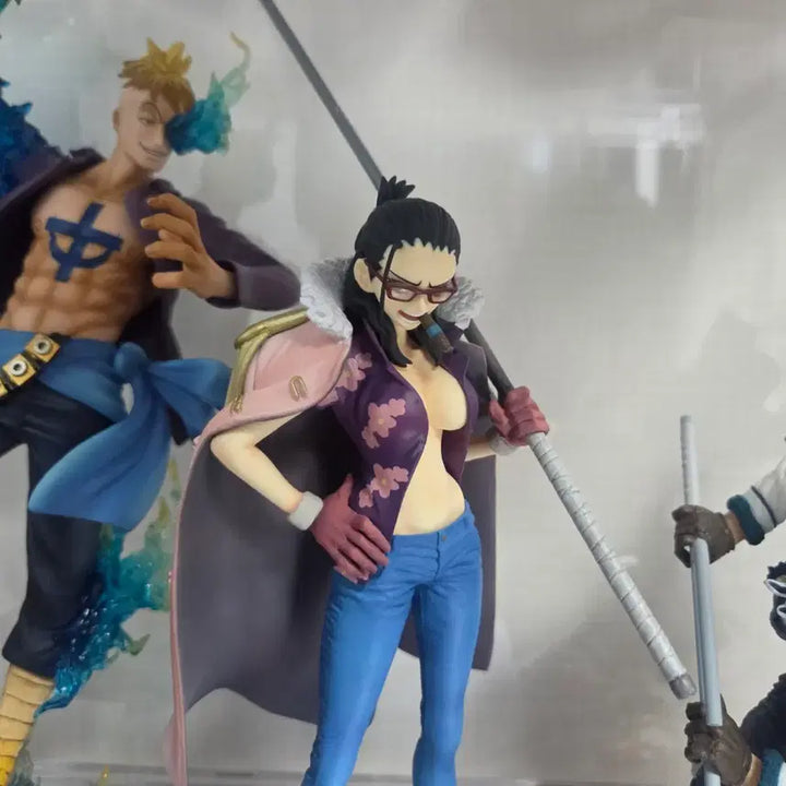 [BUNJANG] One Piece Tashigi Figure Smoker Ver. Last One Prize / [최저가/희귀] 원피스 타시기 피규어