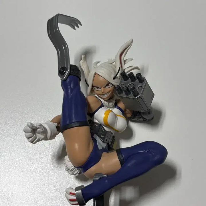 [BUNJANG] My Hero Academia Mirko Figure (Unsealed) / 개봉전시) 나의 히어로 아카데미아 미르코 피규어