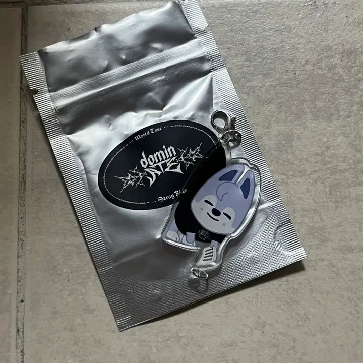 [BUNJANG] Stray Kids SKZOO Wolfchan Keychain / 스키즈 스키주 울프찬 키링