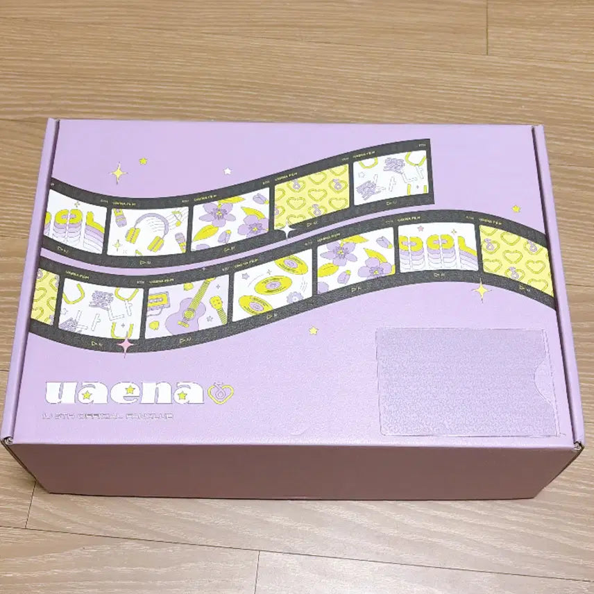 [BUNJANG] IU UENA 5th Fanclub Kit Full Set (IU Photocard) / 풀구성)아이유 유애나 5기 팬클럽키트 판매 (아이유포카)