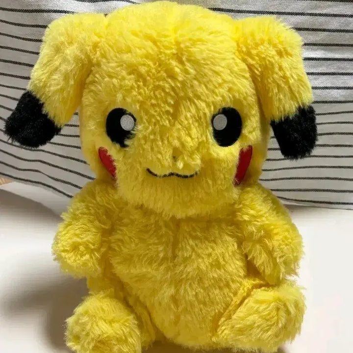 [BUNJANG] Pokemon Pikachu Talking Ears Plush / 포켓몬스터 피카츄 귀가 움직이는 인형