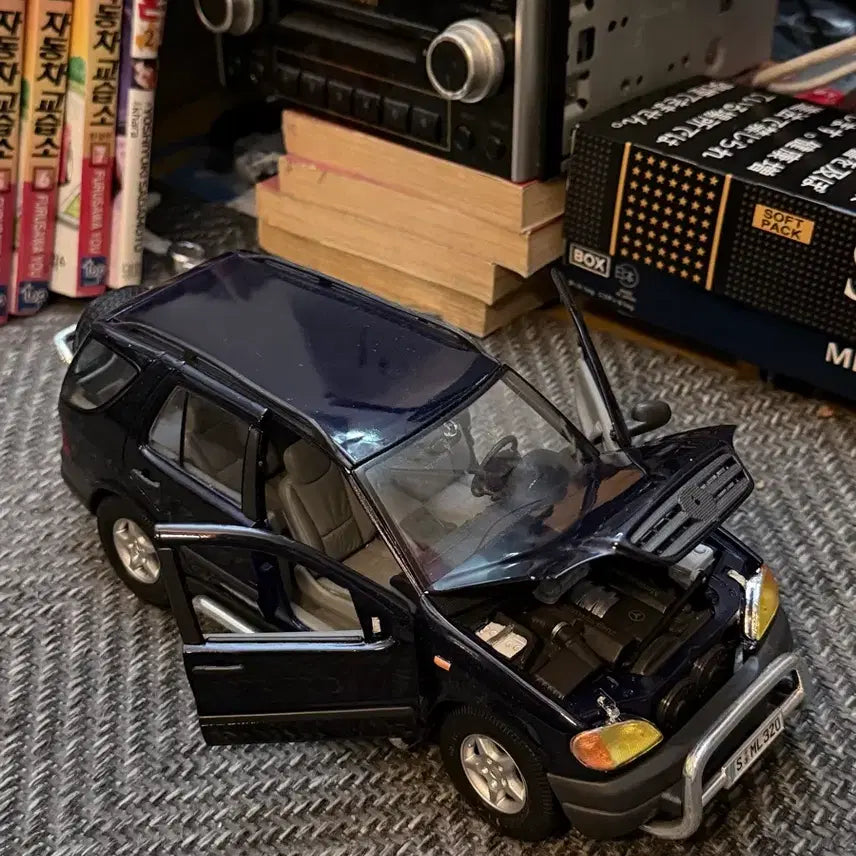 [BUNJANG] Maisto 1/18 Mercedes-Benz W163 ML320 / 1/18 마이스토 벤츠 W163 ML320