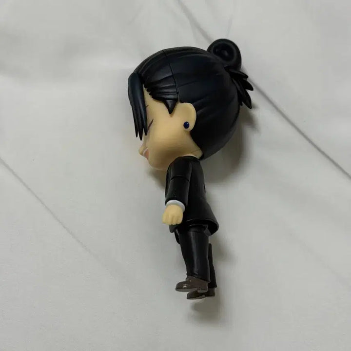 [BUNJANG] Gojo Suguru Hara Hon Suit Nendoroid Figure / 주술회전 게토 스구루 하라혼 수트 정장 넨도 룩업 가챠 피규어