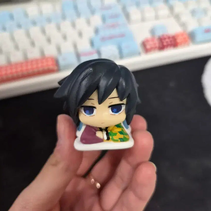 [BUNJANG] Demon Slayer Giyu Tomioka Onemutan Gacha Figure (Unsealed) / 귀멸의 칼날 토미오카 기유 오네무탄 가챠