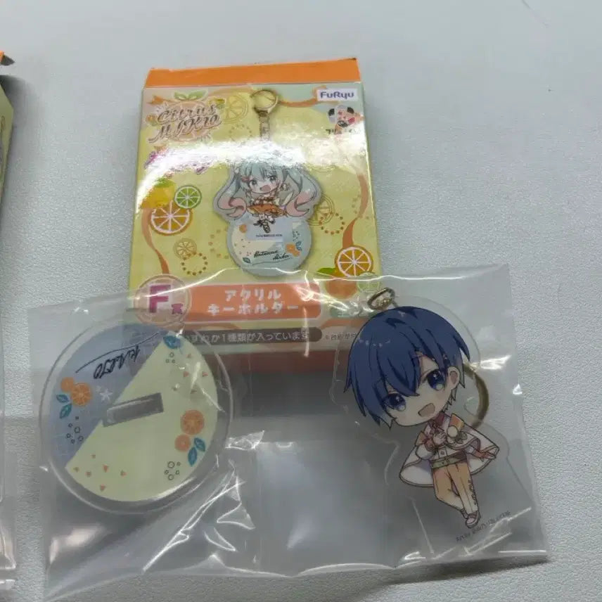[BUNJANG] Furyu Ichiban Kuji Acrylic Charm Luka &amp; Kaito (Sealed) / 후류 이치방쿠지 아크릴 키링 루카, 카이토 미개봉 새상품