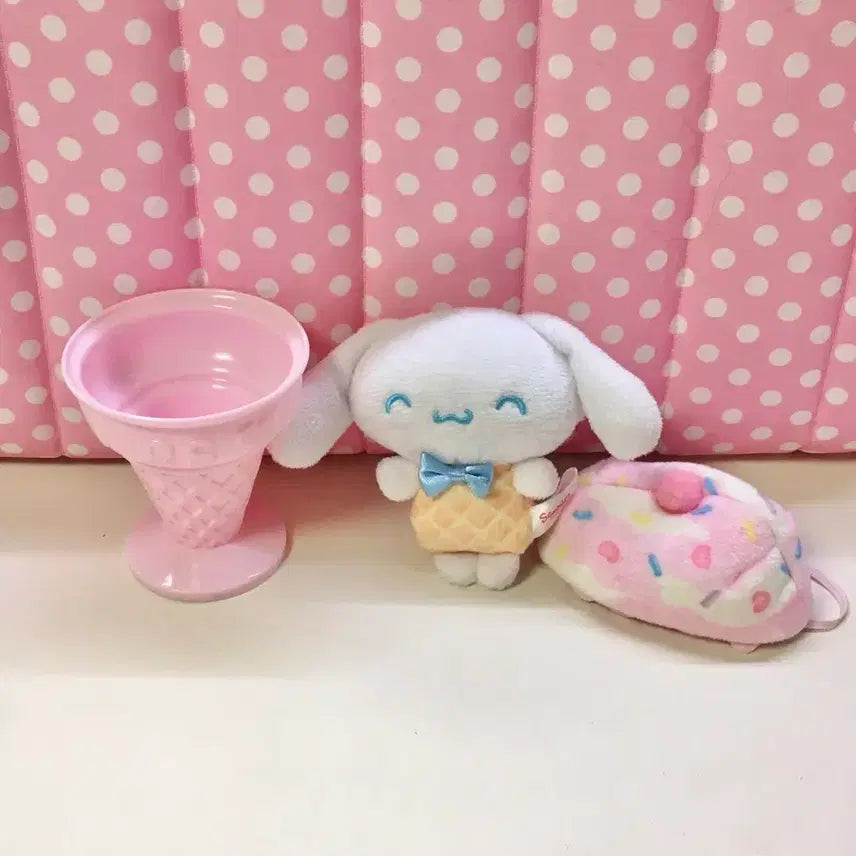 [BUNJANG] Cinnamoroll Ice Cream Plush Doll / 시나모롤 아이스크림 인형