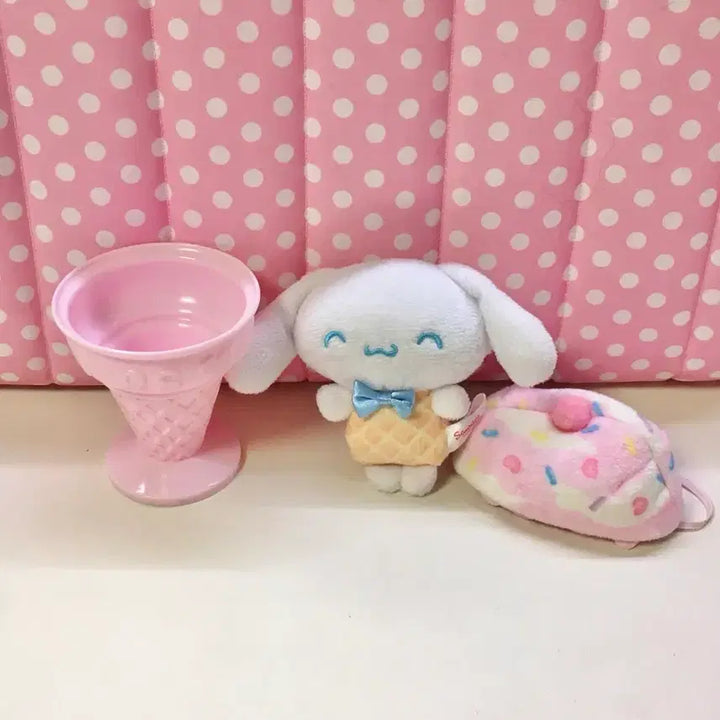 [BUNJANG] Cinnamoroll Ice Cream Plush Doll / 시나모롤 아이스크림 인형