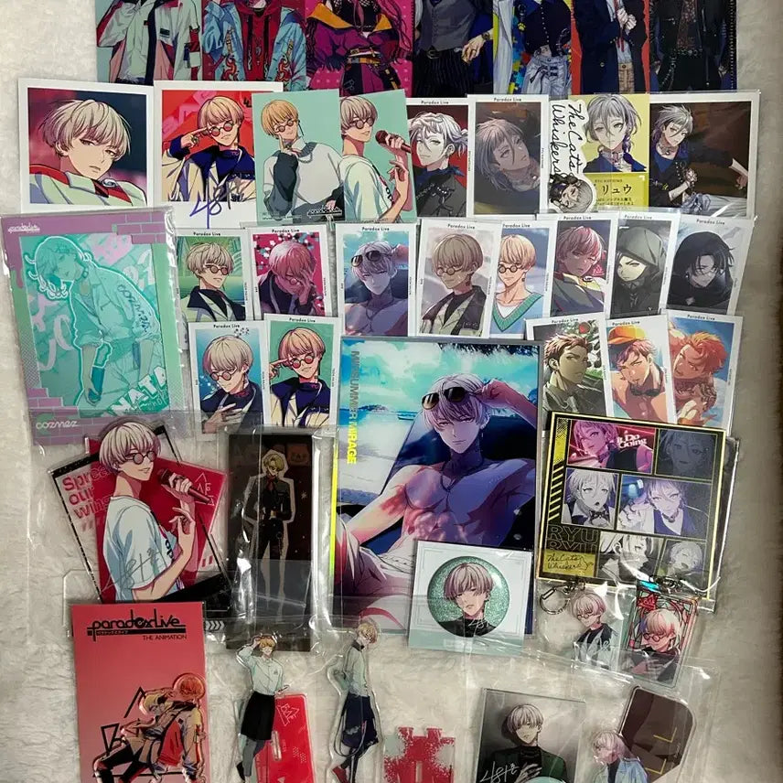 [BUNJANG] Paralife Goods Bundle Set - Acrylic, Paper Goods, Yeon Hajun, Jipeuri / 일괄) 파라라이 굿즈 대량 통처분 굿즈 아크릴 연하준 지프리