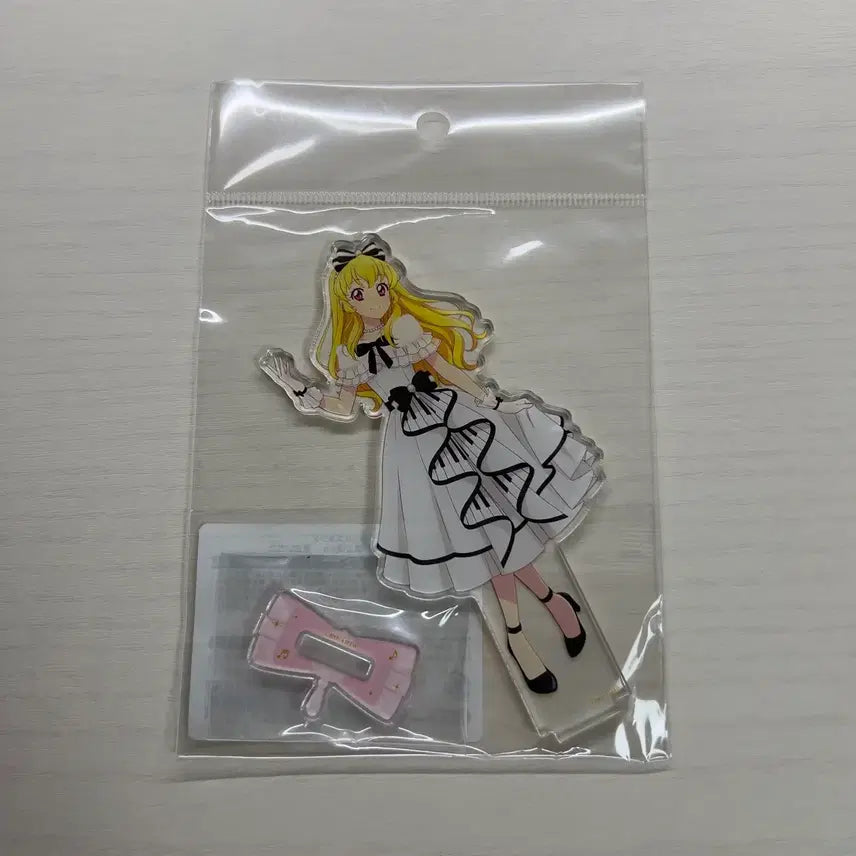 [BUNJANG] Aikatsu! Okekatsu Ichigo Acrylic Stand (Sealed) / 아이카츠 오케카츠 이치고 아크릴스탠드 미개봉