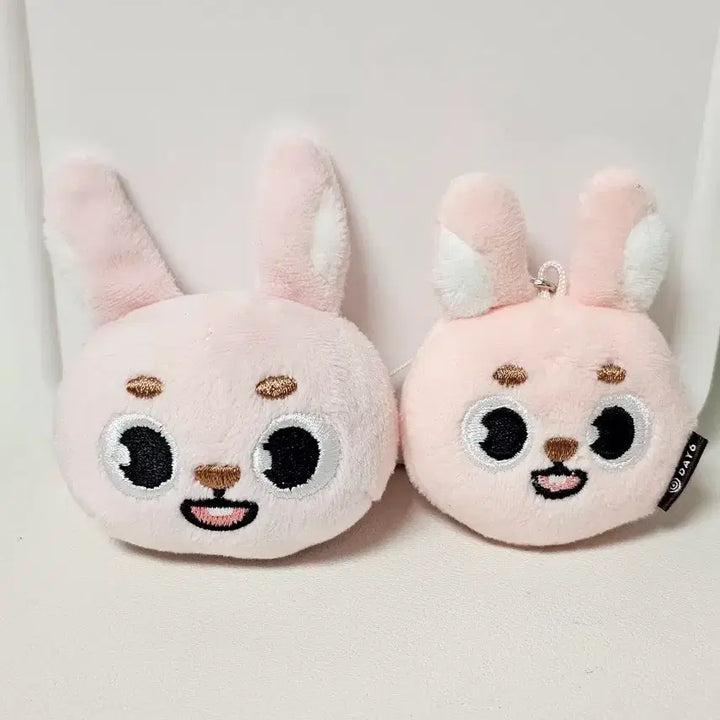 [BUNJANG] Day6 Young K Philkk Collection Soft Toy Badge &amp; Face Keyring / 데이식스 원필 필끼 엠디(소프트 토이 뱃지, 페이스키링)