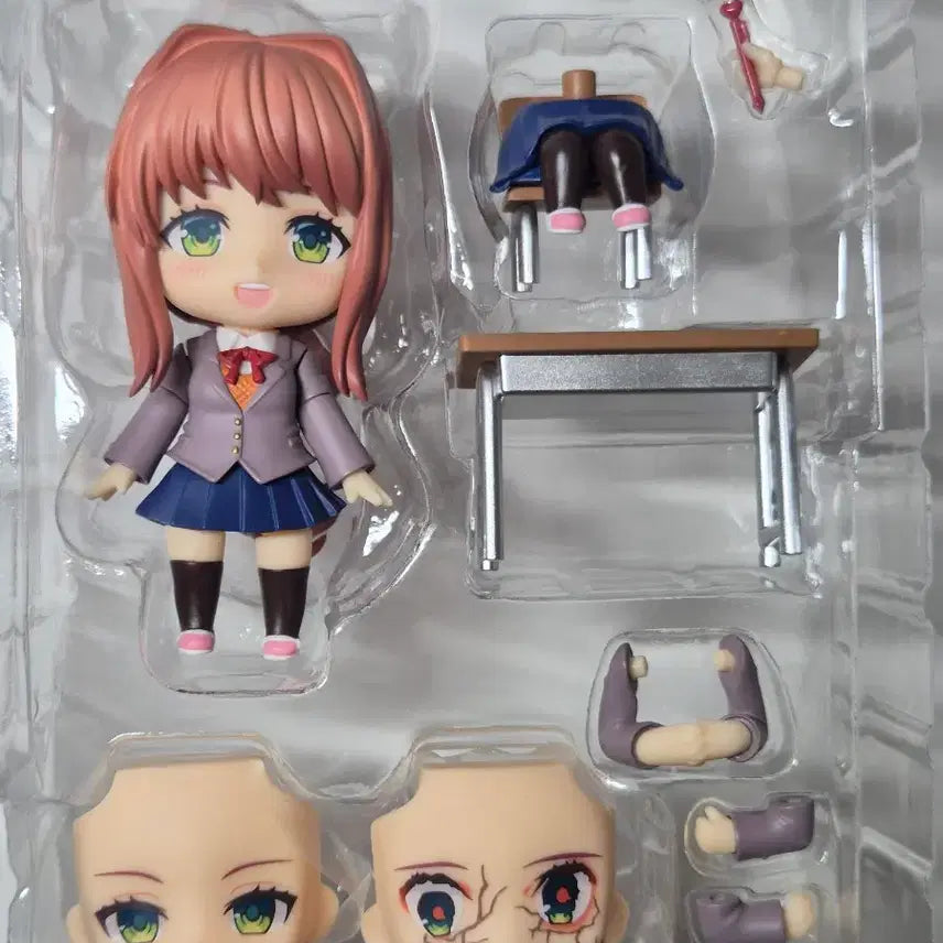 [BUNJANG] Doki Doki Literature Club! Monika Nendoroid (Includes Bonus) / 두근두근 문예부 두두문 모니카 넨도로이드(특전포함)