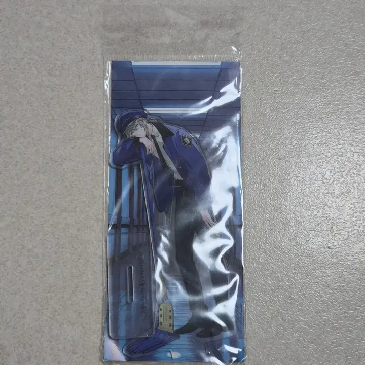 [BUNJANG] Goechul J3 Official Acrylic Stand / 괴출 j3 공식 아크릴 스탠드