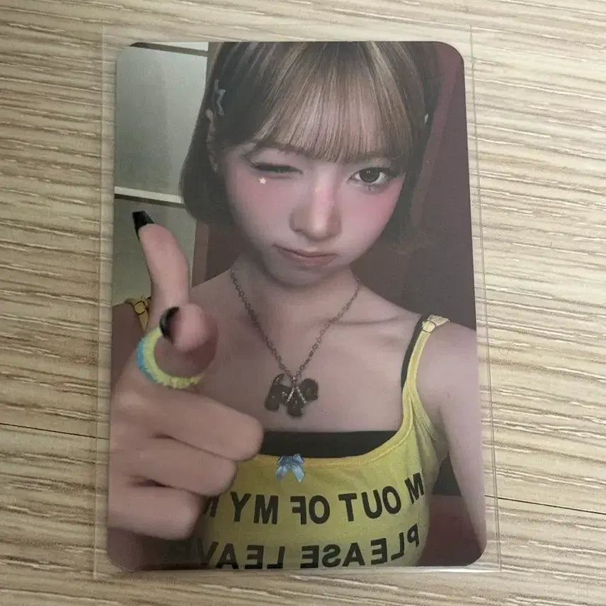 [BUNJANG] Resene May Pretty Girl 2nd Week Studio Live Photocard / 리센느 메이 프리티걸 2주차 공방 포카