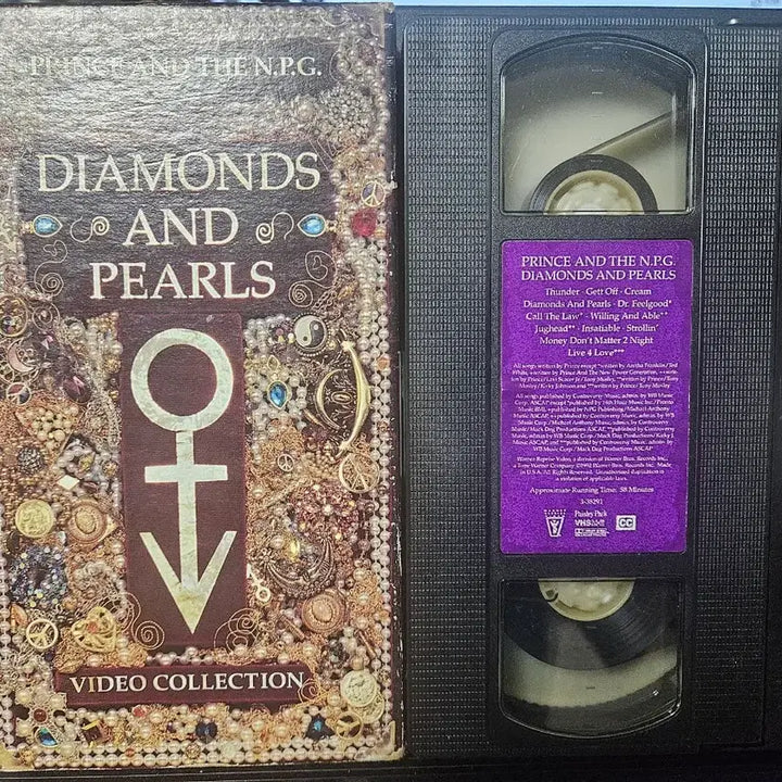 [BUNJANG] Prince &amp; The N.P.G. Diamonds And Pearls VHS / [VHS] 프린스 &amp; N.P.G. - Diamonds And Pearls