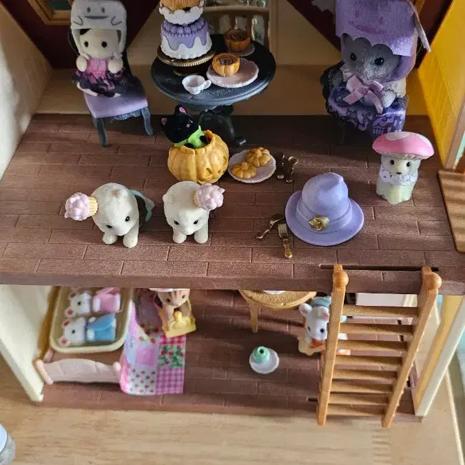 [BUNJANG] Sylvanian Families House and Accessories Set / 실바니안 팝니다