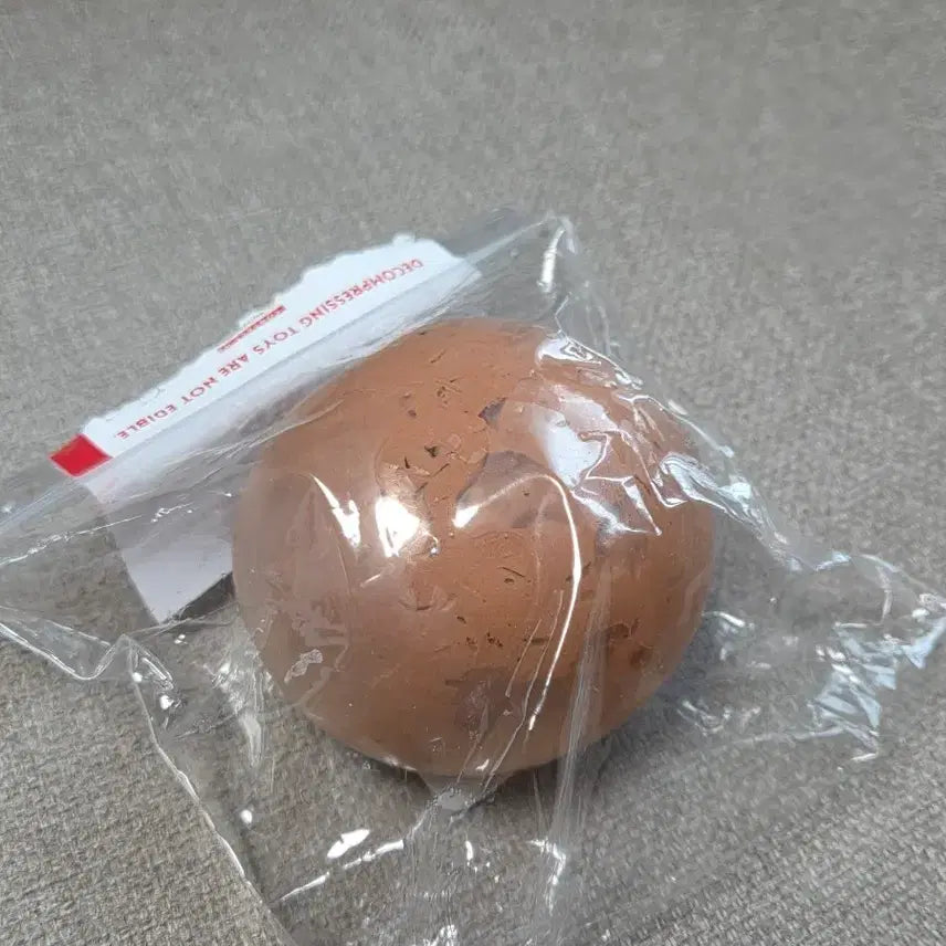 [BUNJANG] Choco Ball Squeezie Scented Squishy Toy / 초코볼 슬랑이 팔아요. (새거X)