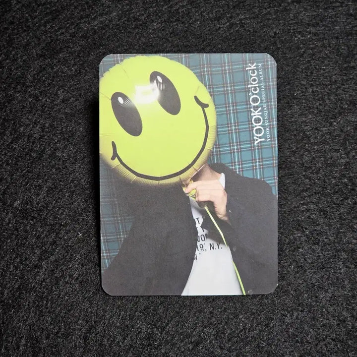 [BUNJANG] BTOB Yook Sung-jae Solo Album Yooxclock Photocard / 비투비 육성재 솔로앨범 육어클락 포카