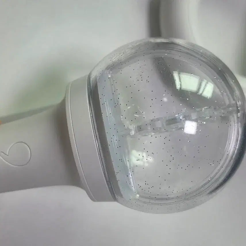 [BUNJANG] IVE Official Light Stick Version 1 / 아이브 응원봉 버전1