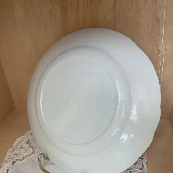 [BUNJANG] French Antique Dinner Plate / 프랑스 엔틱 디너 접시