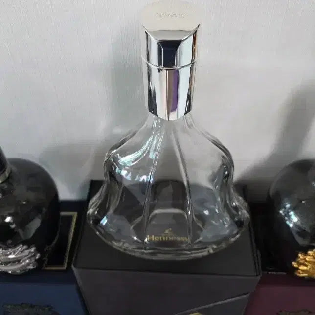 [BUNJANG] Royal Salute 32 Year / 38 Year + Hennessy XO Whiskey Empty Bottles (3 Types) with Cases / 로얄살루트 32년/38년+헤네시 XO 위스키 공병
