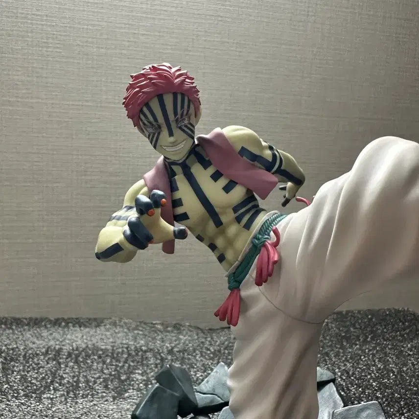 [BUNJANG] MegaHouse GEM Akaza Scale Figure / 귀멸의 칼날 메가하우스 GEM 아카자 스케일 피규어