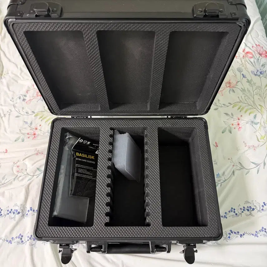 [BUNJANG] Pokemon Card Box 3-Slot Storage Case / 포켓몬 카드 박스 3구 수납 케이스