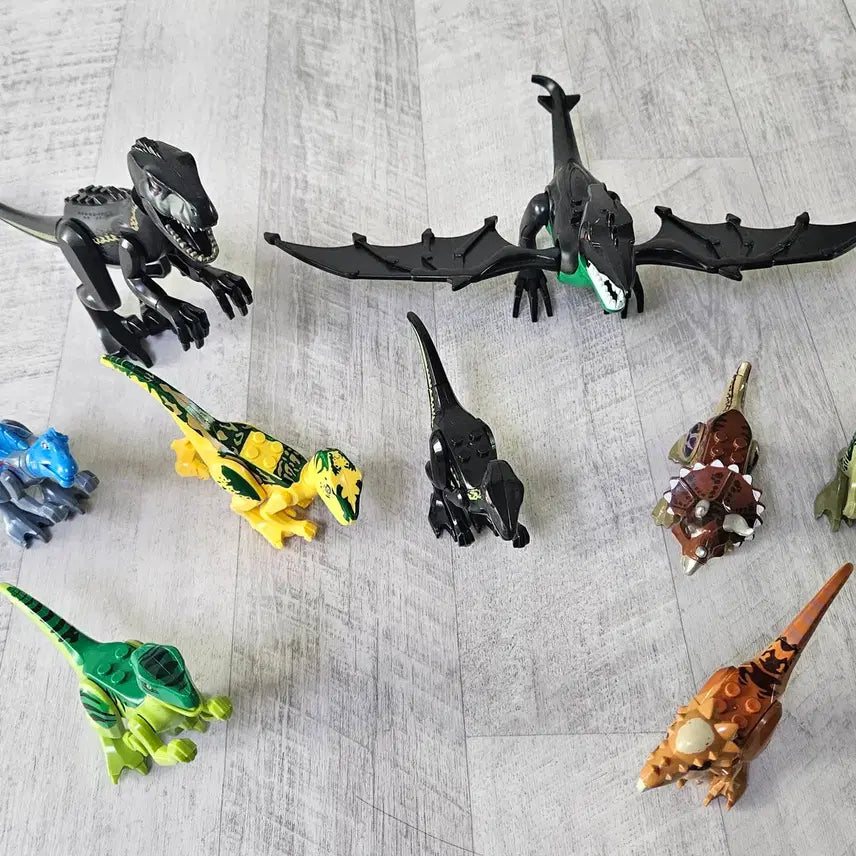 [BUNJANG] LEGO Jurassic World Dinosaur Figure Bundle Set (Includes Indoraptor/Pteranodon) / 레고 쥬라기월드 공룡 피규어 10종 일괄판매 (인도랩터/프테라노돈 포함)