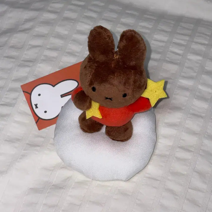 [BUNJANG] Melanie Miffy Doll Keychain (New) / (새상품) 멜라니 미피 인형 키링