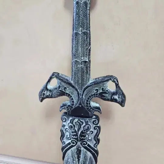[BUNJANG] Bronze Antique Knife with Engraved Pattern / 청동. 무늬조각 골동품 사진되로입니다 50센치