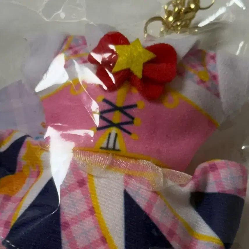 [BUNJANG] Aikatsu Hoshimiya Ichigo High Pink Parade School Uniform Plush Charm (Sealed) / 아이카츠 호시미야 이치고 하이핑크 퍼레이드 스쿨룩 누이 참 미개봉