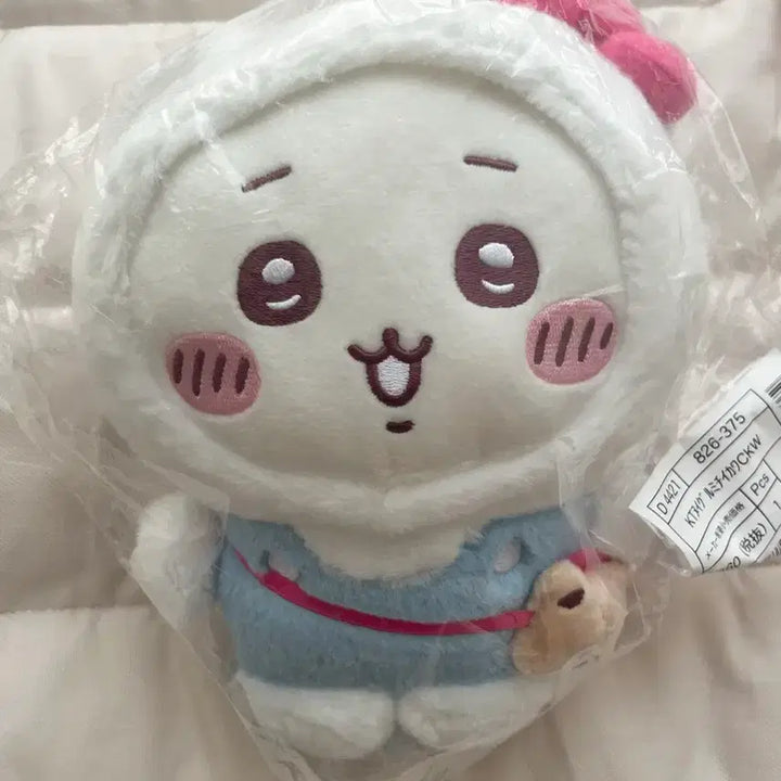 [BUNJANG] Chiikawa x Hello Kitty "Monjakui" Plush Doll / 먼작귀 치이카와 키티 누이 인형 판매합니다.